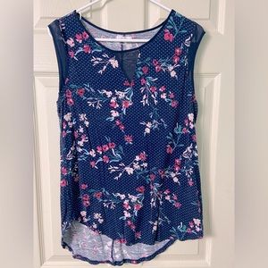 Colorful work top Maurice’s